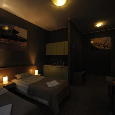 Parada Przy Targach Apartman